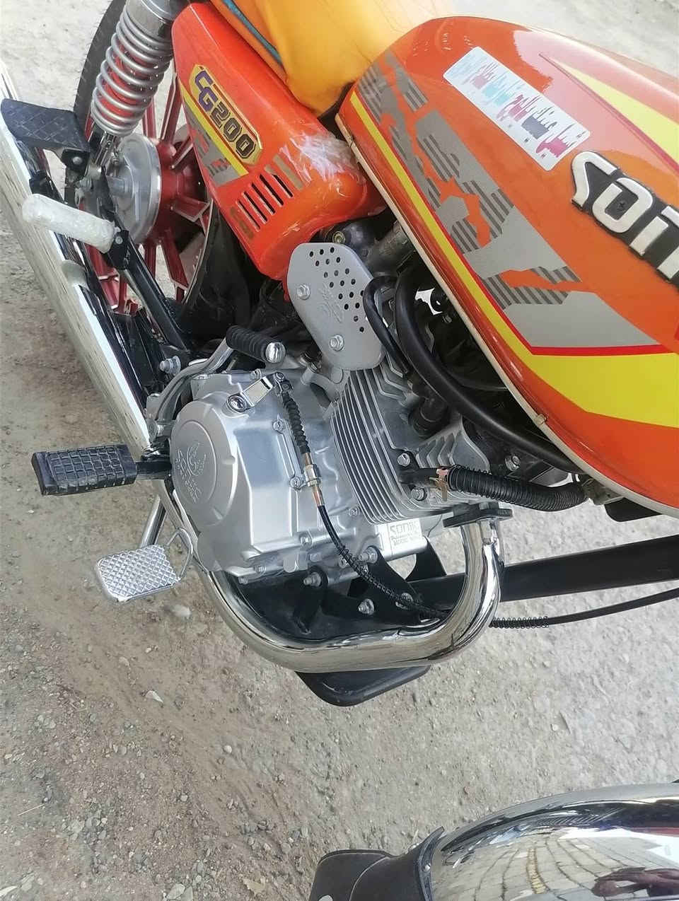 دراجة  موديل ٢٠٢٤ باب اول
محرك ٢٠٠
ماشية ٦٠٠٠
 اوراق  كاملة
السعر ٦٧٥ و بيها مجال 
او مراوس ب٢٠٢٦ 
بلدروز ***********
