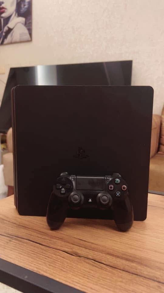 السلام عليكم بلي ٤للبيع أمريكي نص تيرا وياه ٤ حسابات  2امريكي واماراتي وسعودي وياه ٣ اقراص فيفا ٢٠٢٥ ومصارعه 2K٢٠٢٥ 
وجي تي اي درايفر وياه يدتين اصليات مو تجاريات مهكره كلشي بيهه مفتوح ويو بي اس بس بطاريته ضعيفه للبيع كلهن ماابيع حاجه حاجه
مكاني الأنبار الرمادي ماعندي توصيل


**إذا كنت صاحب هذا الإعلان وتريد حذفه لأي سبب، رجاءا أرسل رسالة إلى الدعم الفني**