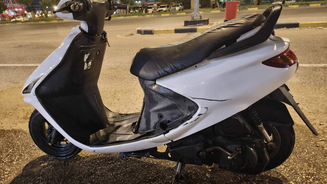 دراجه فراشه  للبيع دراجه حلوه ونضيفه محرك مامفتوح  هندر سلف  لدراجه كلشي ماعايزه  المكان  النجف  السعر 525 وبيها مجال  للأستفسار ***********
