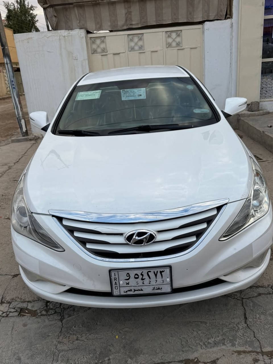 السلام عليكم من رخصت الادمن سوناتا ٢٠١٥ خليجي شركه العامه محرك ٢٤٠٠السيارة جديده بيه ملاحضات بسيطه رقم بغداد سنويه لغايه٢٧ كير محرك صدر تاير كله جديده تحويل مباشر السعر ١٢٧ بيه مجال بسيط رجاآ الموشراي ليتصل للاستفسار اتصل ***********
