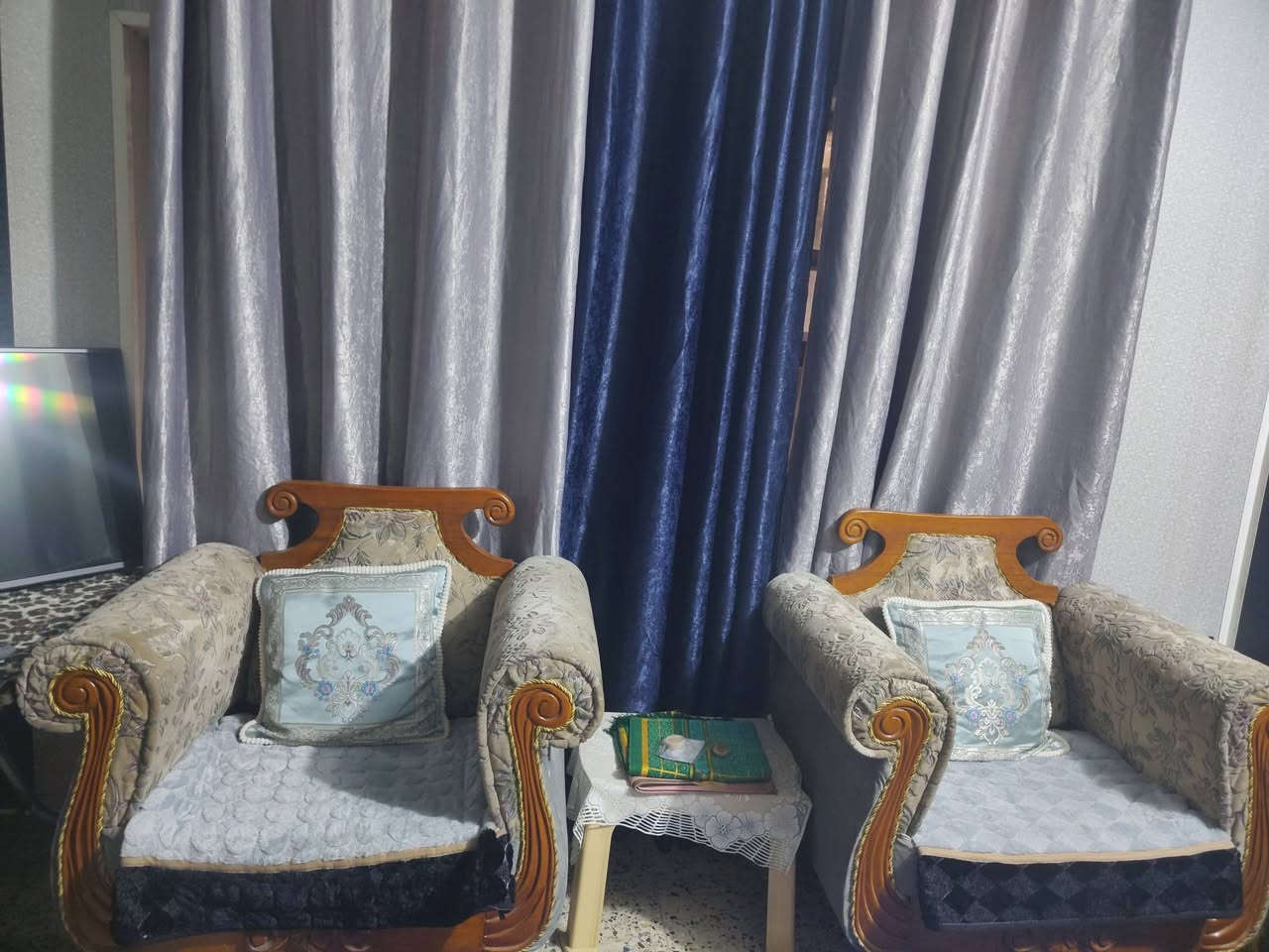 بحالة جيدة جدا وتسكام السعر ٤٠٠


**إذا كنت صاحب هذا الإعلان وتريد حذفه لأي سبب، رجاءا أرسل رسالة إلى الدعم الفني**