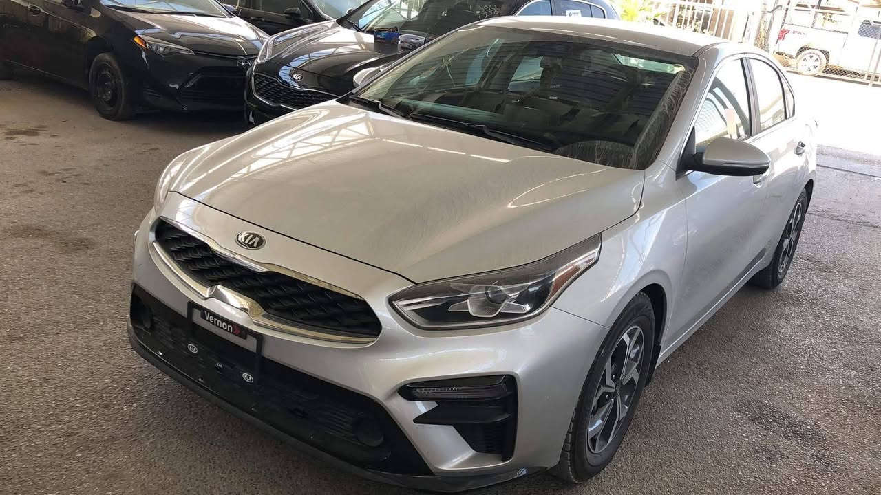 فورتي 2020 سلفر EX
سياره مكفوله بدون صبغ ما عدا الجنطه حادث بغداد  وخشم البنيد معدل شي بسيط جدا

مواصفات

كير AT

محرك 2000 دوش

اشاير بل مري

نقطه عمياء مع رادار قياده مع قياده ذاتيه

شحن بلوتوث للموبايل

تدفئ كشنات وستيرن

تخم اطارات جديد بدلته قبل فتره بسيطه

ماشيه 103

سياره على أيدي من 2020 لان اني جناي جبته كلين بس صار حادث بغداد ونضربت الجنطه  والحمد لله على كل حال 

اخوان السعر 132

*********** 

صور الحادث مرفق بل نشر
