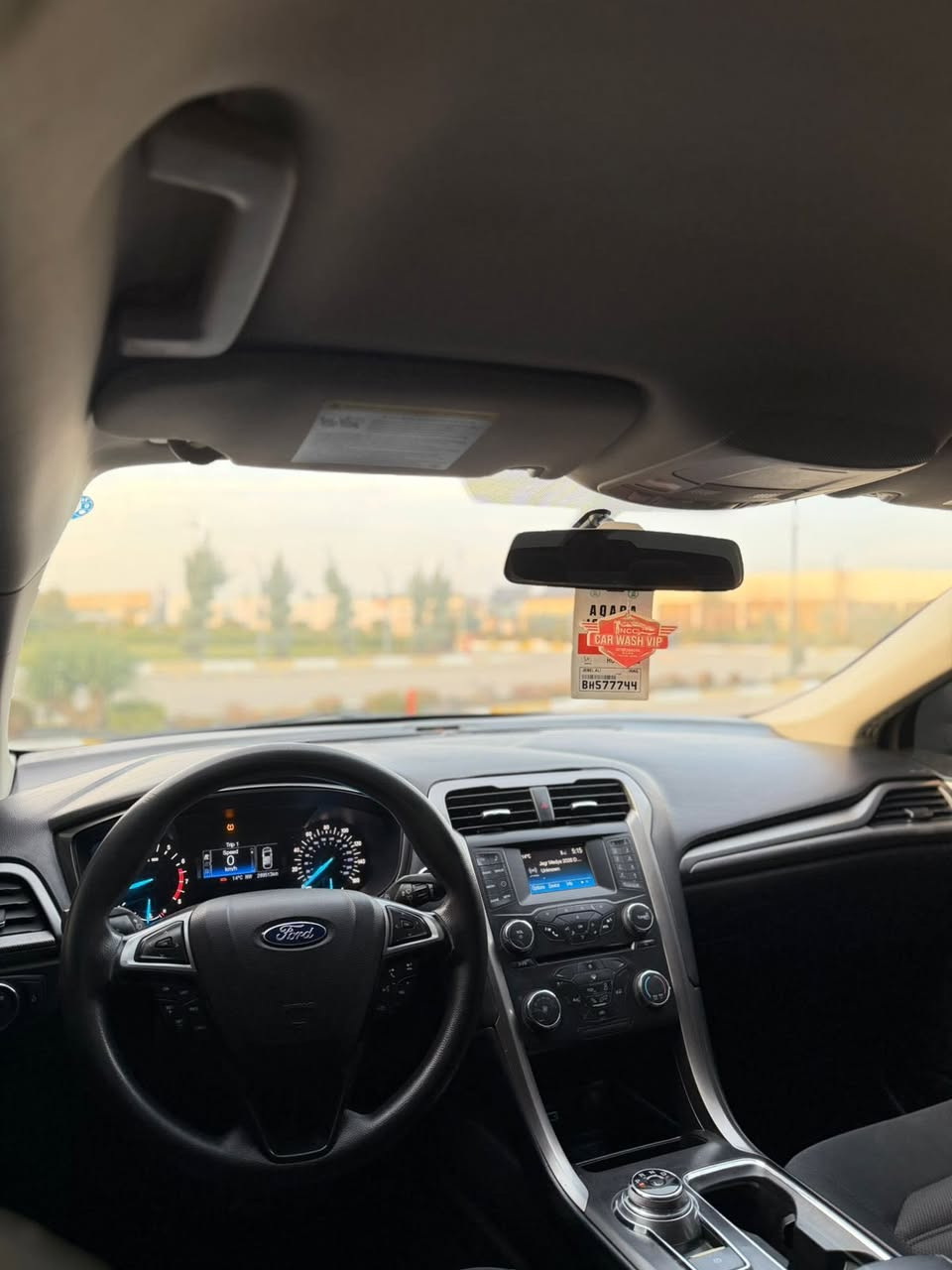 فورد فيوجن ٢٠١٧ 
كلين تايتل مكينة ٢.٥ المرغوبة
السيارة بدون صبغ بدون بارد و كلش نظيفة و جديدة
مواصفات السيارة SE
السنوية جديدة ٢٠٢٨
تايرات جديدة 
گير و محرك جديد
السيارة بشرط من الدعامية للدعامية 

مكان السيارة السليمانية
***********
