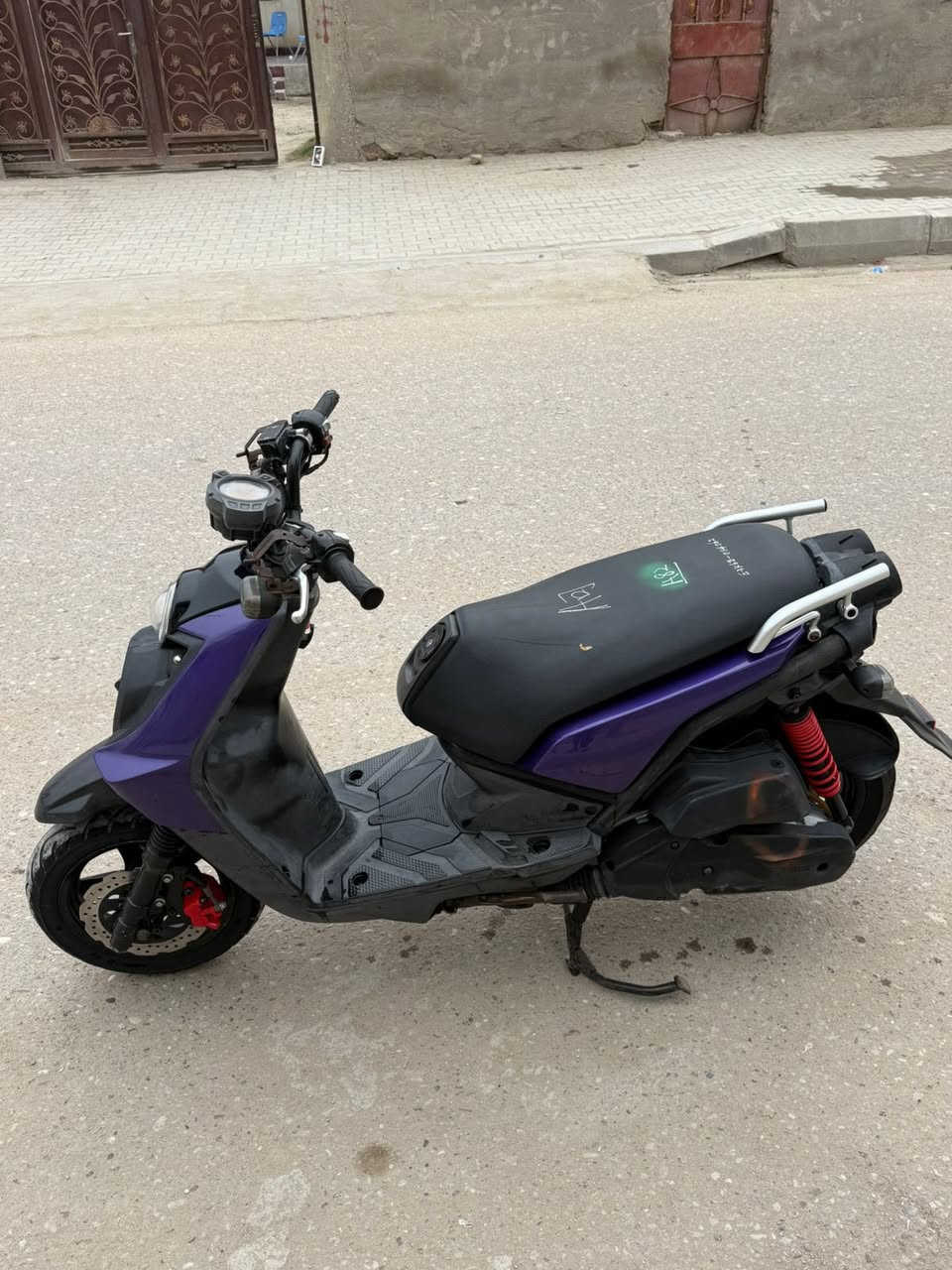 السلام عليكم سكنس جبلي للبيع دراجه خير من الله صارله شهرين نازله رمبه اوراقه هم موجوده مابيه ايشي مزود دهن كل سبوع ابدله بانزين كله محسن السعر مليون و٥٠٠وبيهًمجال حك الجيه العنوان المدينه  رقم فقط واتساب***********
