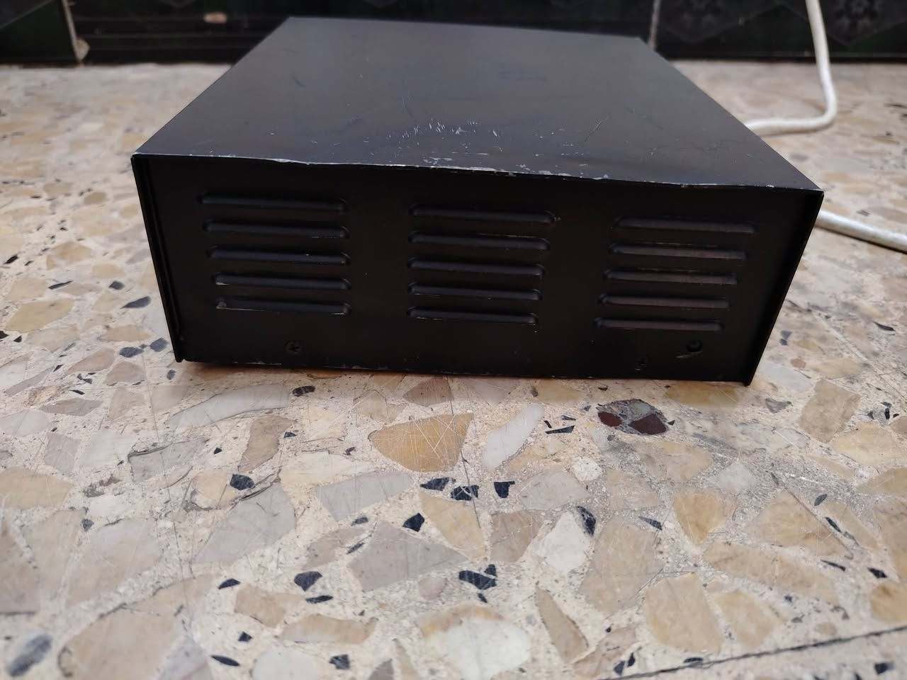 السلام عليكم
شاحنة صناعة تايوان أصلية
تشحن بطارية لحد 250 امبير

ممكن ربط لود وياهة مباشرة (تعمل مثل الups)

متوفر 5 قطع

السعر 60 الف

توصيل موجود

***********
