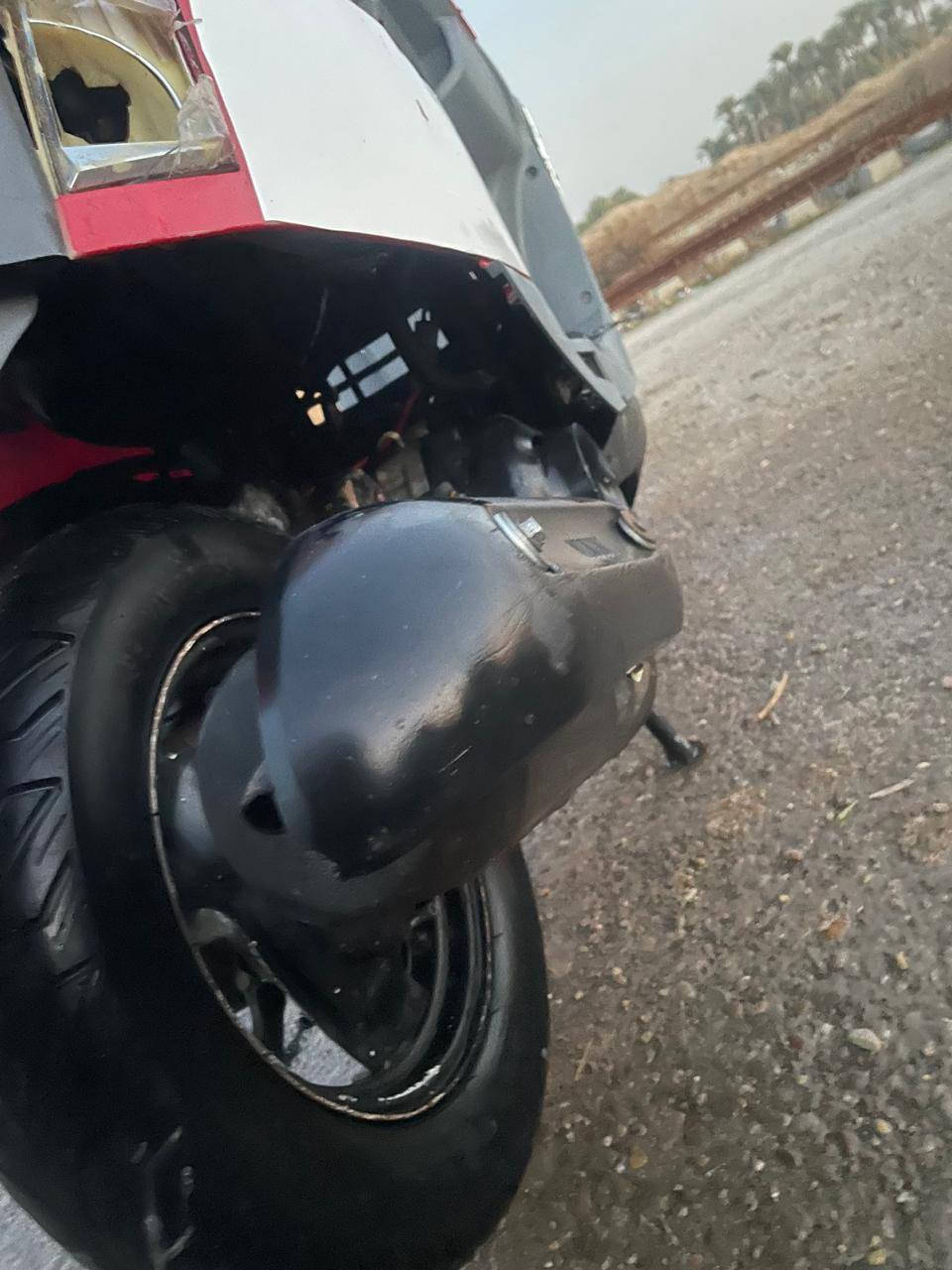 السلام عليكم ماكس بوليس كابريتر مكينو نضيفة تايرات جدد والكهربايات شغالة وسلف وهندر شغال شلعةومعدل خير من الله    بوشة 49مكان تاجي قرب منشأة نصر السعر 300قفل.  مكلف بل منشور  ***********
