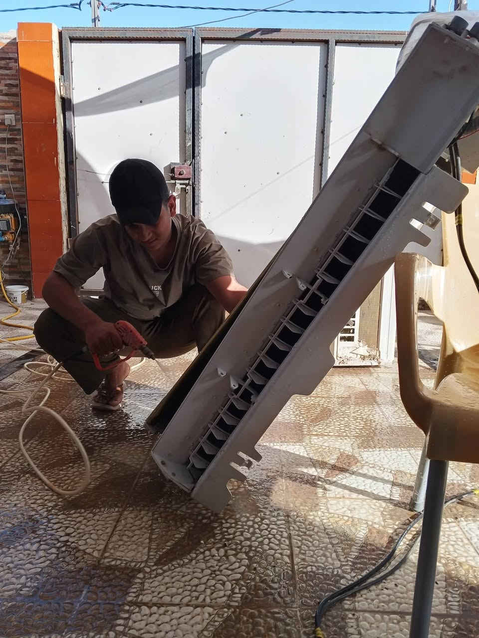 تنصيب كافه انواع السبالت 🛠
شحن غاز (R22) و(410) 🔋
غسل وتنصيف السبلت موقعين💦
صيانه للسبلت موقعين🔧🪛
الرقم (***********) بأدارة ((عباس))
