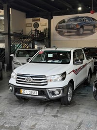 تيوتا هايلوكس 2025 SAS زيرو -كير اوتوماتيك -كشنات تدفئه -مري شفط  -كأم...