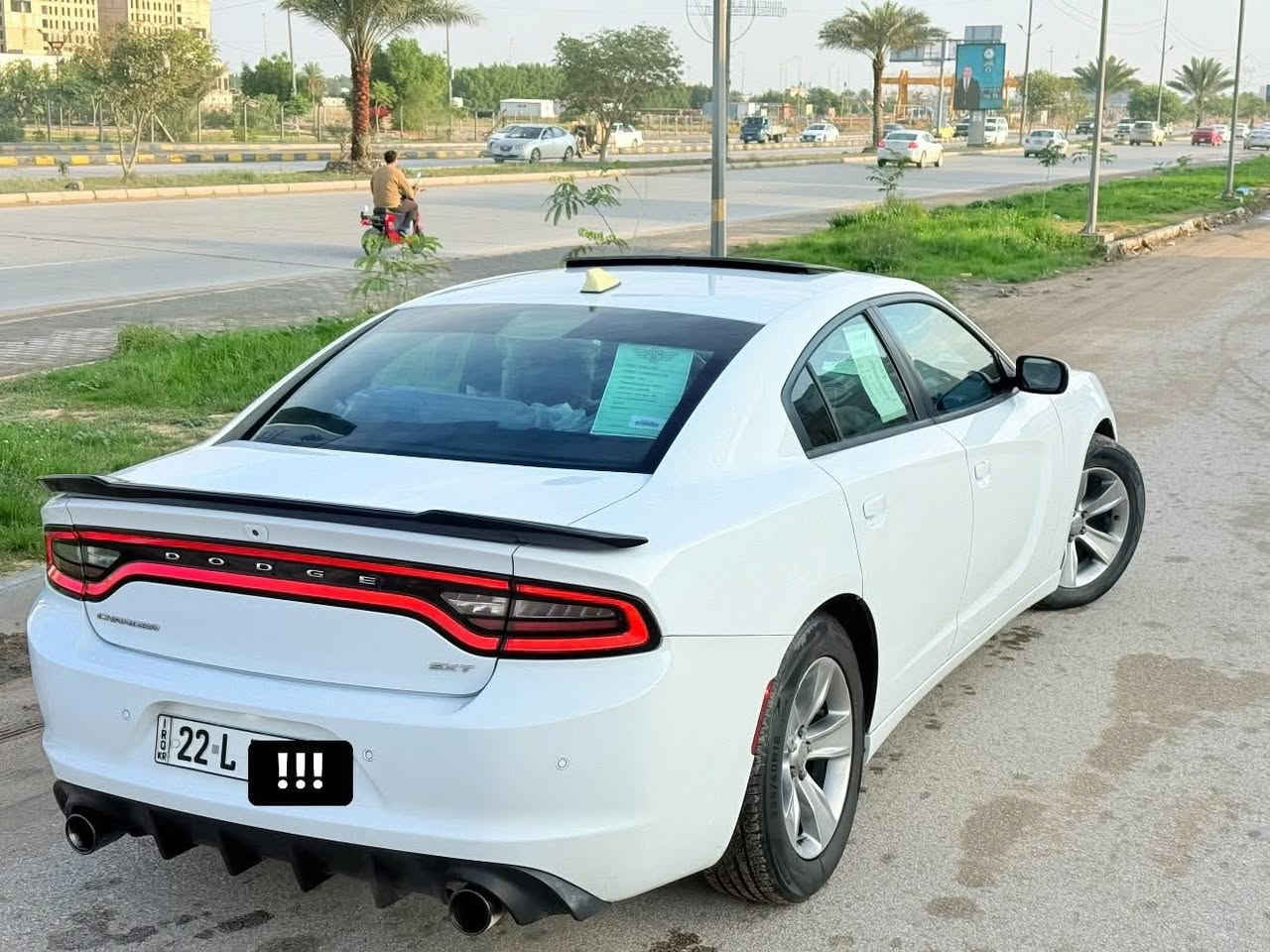 سلام عليكم جارجر 2015 فول وكاله هارلم بيه بس بارد قليل سياره الا فتح والا صبغ مكاني نجف وهذه رقمي بي واتساب ***********
