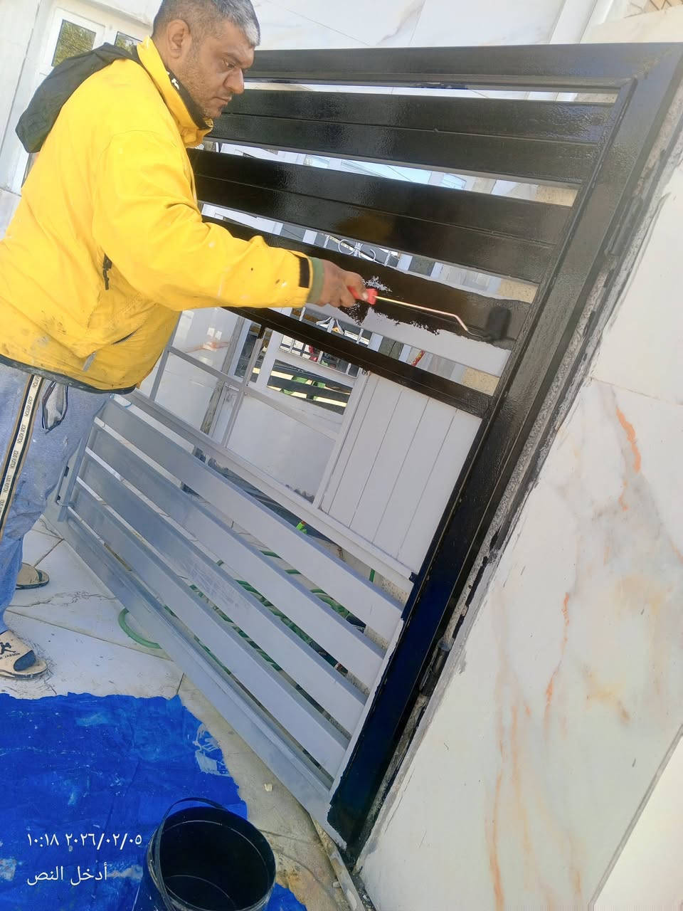 السلام عليكم  صبغ ترتيب الابواب والشبابيك ابوعبدالعبيدي ***********
