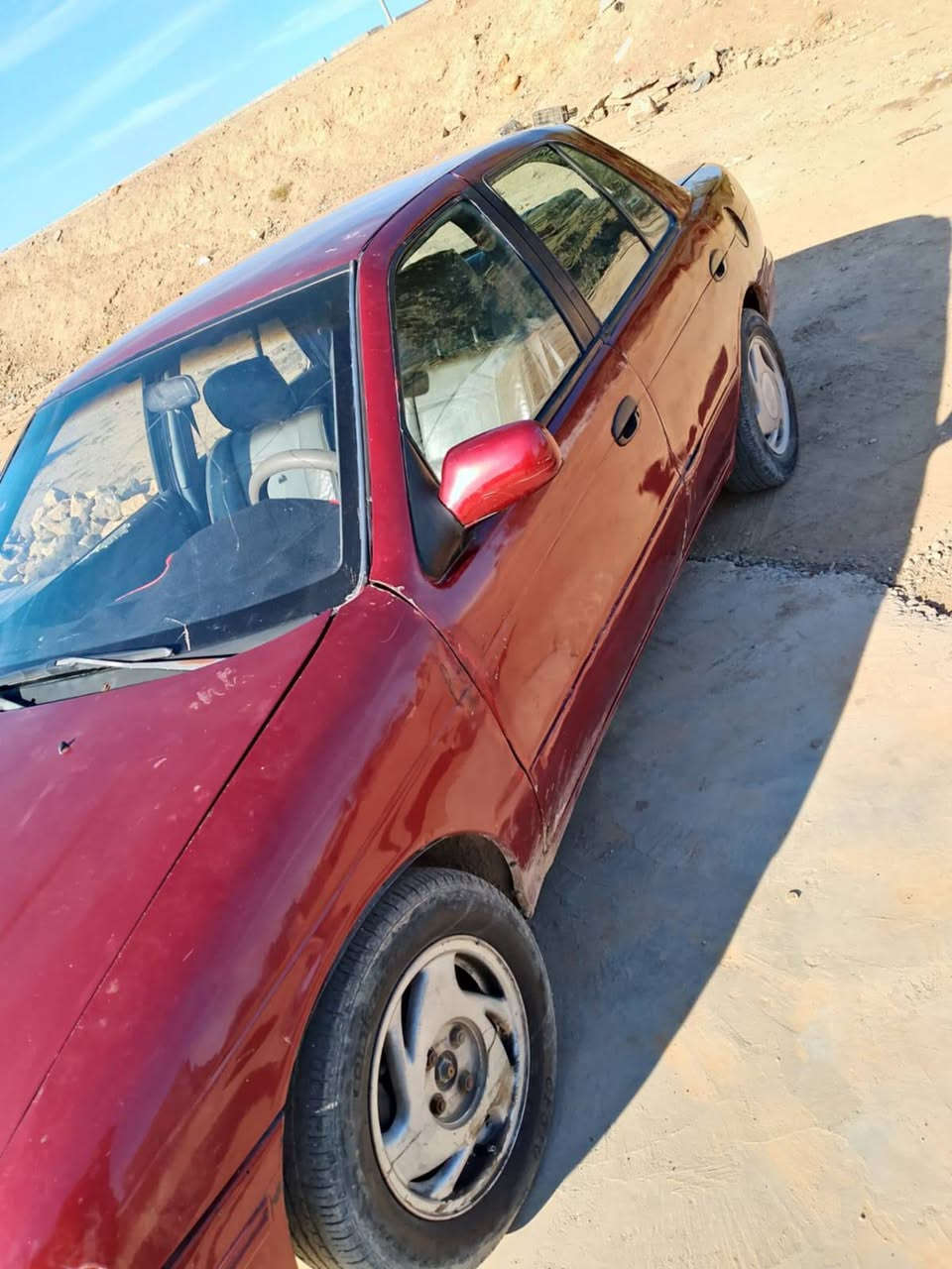 سياره سيفيا 94 رقم انبار محرك مفتوح كير اوتو 
المحرك بي تبخير بس سيارة تمشي ترايها حلو شغل واطلع  سعرها 25 بيها مجال المكان رمادي اي الاستفسار واتس فقط *********** @إشارة
