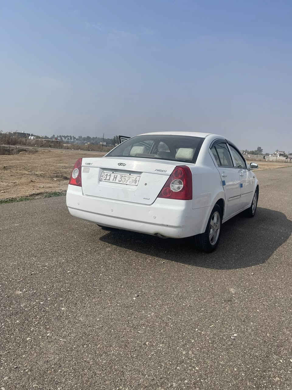 سلام عليكم سيارة شيري أم فايف سيارة جديدة مكفولي من ضربةول صبغ تبريد ثلج تدفئة شغال مكينة كير خير من لله سيارة بيها جبنة مال مكينة كايمة فقط موديل 2009 مكان دورة هور رجب ***********
