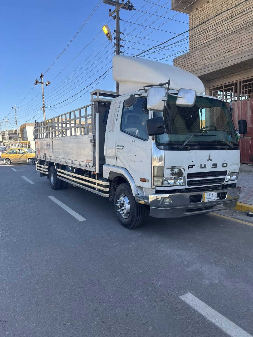 سلام عليكم فوزه كرستال ٢٠٠٢اصل سياره جاهزه كبل عمل مكينه ١٧ كير اكسن شاصي كفاله مكاني كربلاء الحسينيه سياره مناسبه عارضها (١٥٥) انسب سياره  ***********
