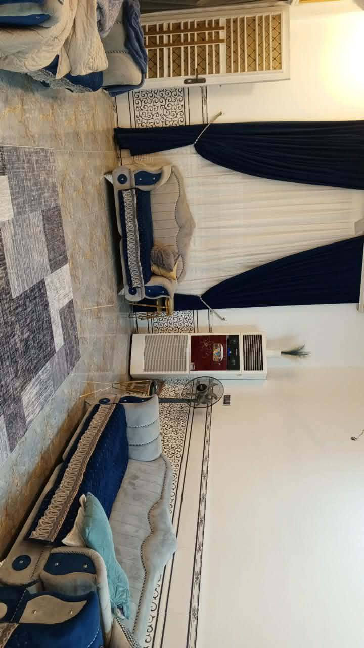 بيت للبيع حي السيده زينب المساحه 170. وجهه10والنزال17غرفتين 5في4 ديوانيه ٧. فوك صاله  تفاصيل *********** بس رمش واحنا بالخدمه أو مراسلة الصفحه
