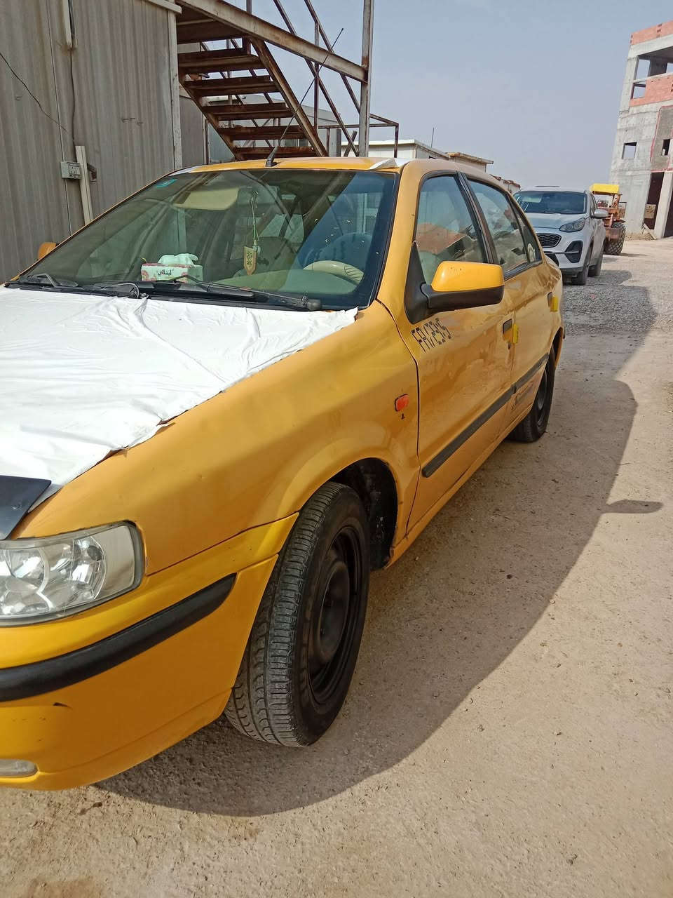 السلام عليكم سمند موديل2010جاهزة عدا التبريد راديتر امامي محرك كير صدر مشط ستيرن كله نظيف والكسر شوفت العين مكاني بغداد الشعب هاتف *********** وبي واتساب
