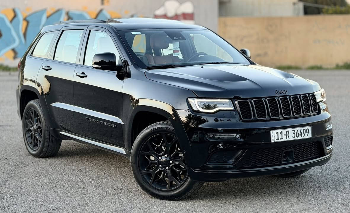 سلام عليكم ..
جيب S موديل 2022 ام رادار فول مواصفات 1/1 
سيارة ماشية 48 الف 
مكان السيارة بغداد السيديه - *********** 
مكفوله من البارد والصبغ والتبديل  
داخل مشمشي مختم كشنات S  - معروفه مواصفات ال S
