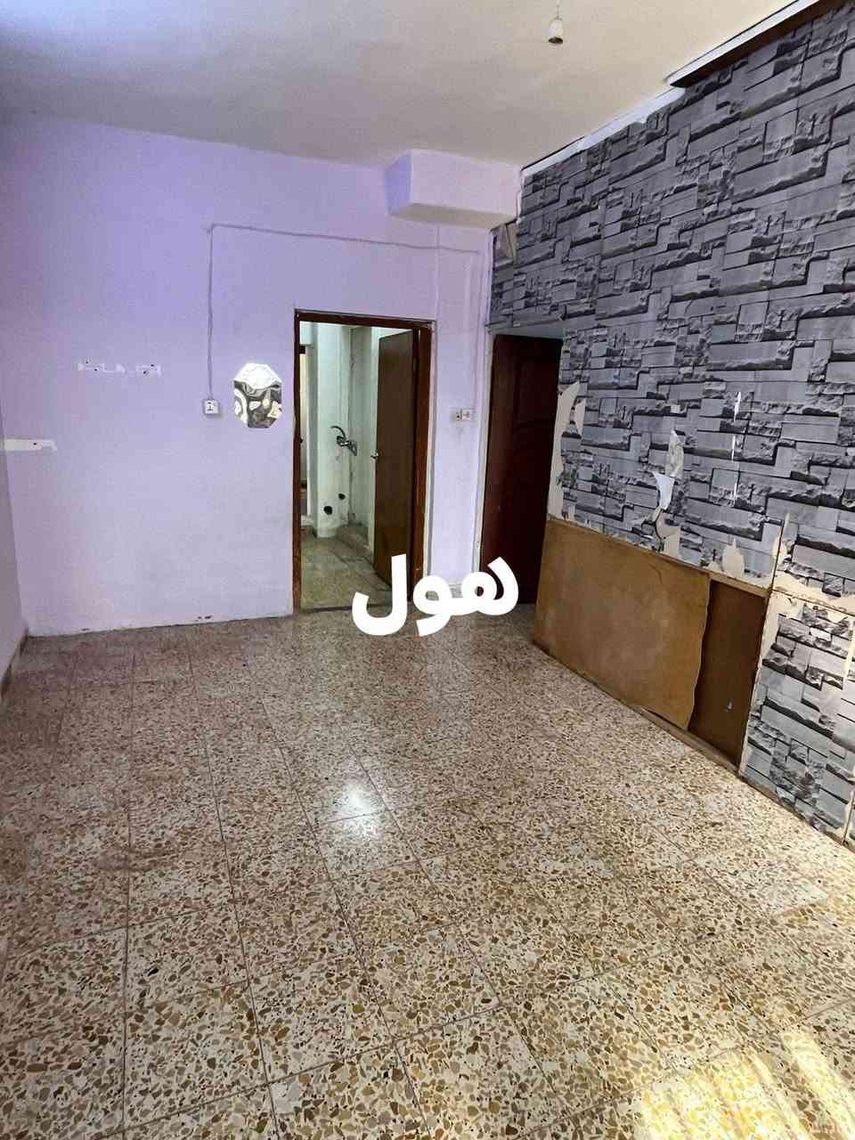 السلام عليكم عندي مشتمل للا يجار كركوك طريق بغداد قرب محطة عقبه بن نافع  (سعر 250)بي مجال (***********
