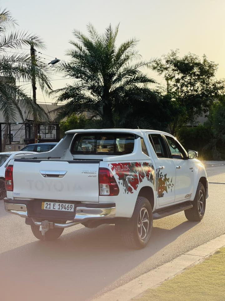 بيكم هايلوكس تي ار دي 2018للبيع
كير محرك مكفولات 

مكفوله كفاله عامه من الصبغ والتبديل 

رقم سلمانيه  سنويه جديده بسمي تحويل مباشر 

السعر 285 بيه مجال بسيط 

مكان السياره الفلوجه الكرمه 

رقم ‭٠٧٨١ ٤٦٤ ٦٨٢٤‬
