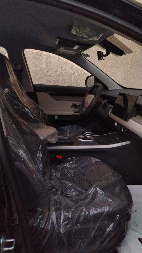 السلام عليكم
جيتور داشينج فئة كومفورت
السياره ماشيه 500 على گد الترقيم فقط يعني زيرو السياره نص فول
السعر:26 ونص
الرقم: *********** واتساب
: ***********
المكان: بغداد الكماليه
