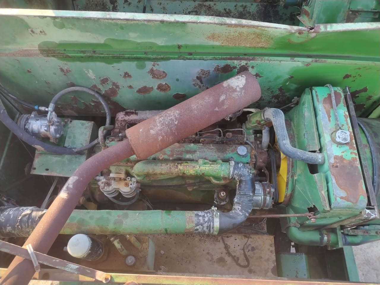 دراسه جوندير  للبيع موديل2013محرك كير كلو شرط مكان مخمور  قراج السعر 90 ورقه. وبيها مجال للاستفسار الاتصال ***********
