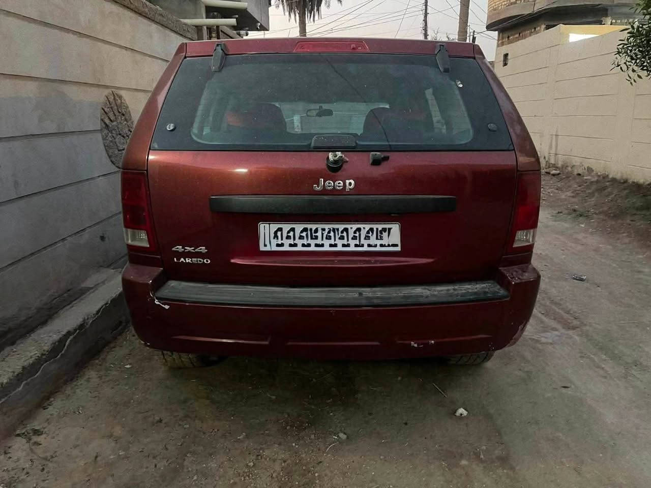 بيع او مراوس جيب لاريدو موديل ٢٠٠٨  رقم بغداد انكليزي بأسمي هزة وسنوية مجددهن حادثها حافة البنيد والجاملغ ركن اللايت الايمن فقط مصبوغه حزام جراد بدون دواخل محرك 6سلندر 3700 سعرها ٨٥ وبيها مجال بسيط مكانه بابل او بغداد
*********** اتصل وبيك خير وتدلل
