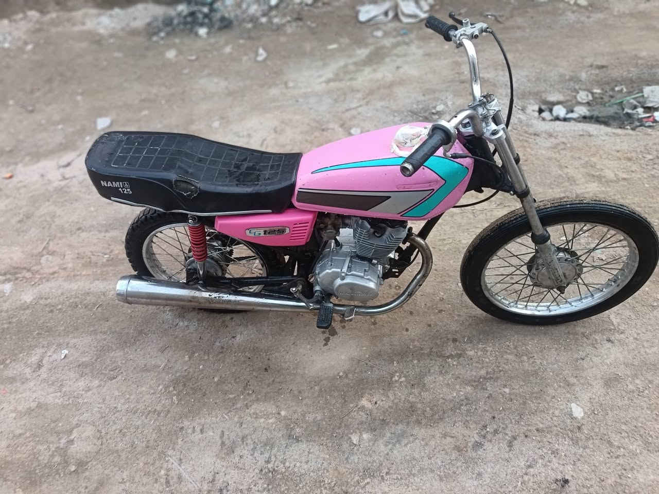 سلام عليكم دراجه كلك للبيع محرك يبخر ومن تمشي يكطع شراي يتصل *********** سعره مناسب لا تطي سعر من يمك
