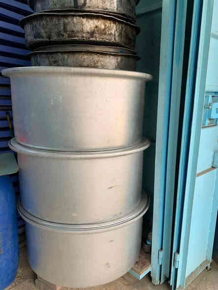 (معرض المصطفى)
لتأجير الكراسي لجميع المناسبات 
متوفر جميع انواع الكراسي والطبلات
يوجد لدينا نقل ذهاب واياب
بإدارة // باسم أبو مصطفى
العنوان // حي القاهرة شارع أبو طالب مقابل حلويات عدنان 
ه‍/ *********** باسم
ه/ *********** مصطفى
