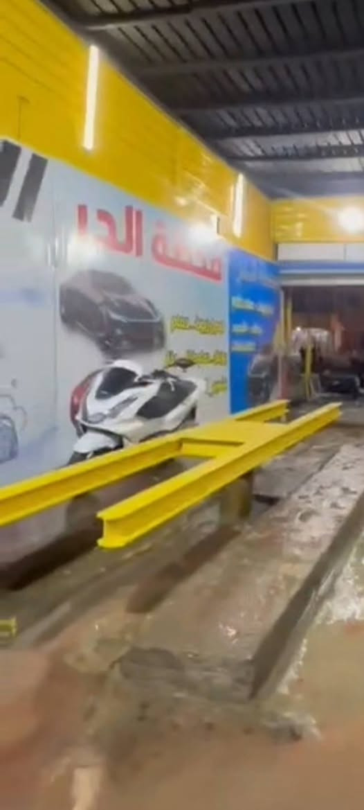 مستعجل عل بيع.  سلام عليكم.  جك للبيع منصوب توة جديد قبل شهرين ماخذة تجي اتشوف بعينك يله تفتحة شرط الشغل. يعني اتفحصة يله تفتحة وتاخذة .   السعر 2250. مليونين وربع وبي مجال مستعجل عل بيع.  العنوان بغداد الحسينيه مال راشديه للاستفسار الاتصال ***********.
