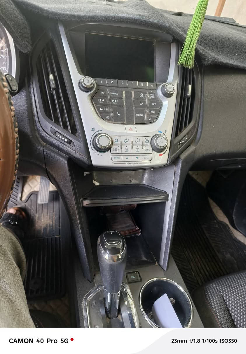 سياره كوينكس موديل ١٦ اباسمي ميسان  رقم إنكليزي حادثها بسيط نضيفه جدا استخدام شخصي فقط محرك مكفول حداديه تخم تايرات شاشه حساسات راديو غرفه جميله لايوجد فيها نقص للبيع أو مراوس ابايراني نضيف  بيجو أو سمند مع دفع الفرق سياره جاهزه من كل النواحي لون رصاصي ماشيه  ١٠٢٠٠٠الف كيلو متر  سعر ١٢٥ ورقه وبيها مجال هاتف ***********
