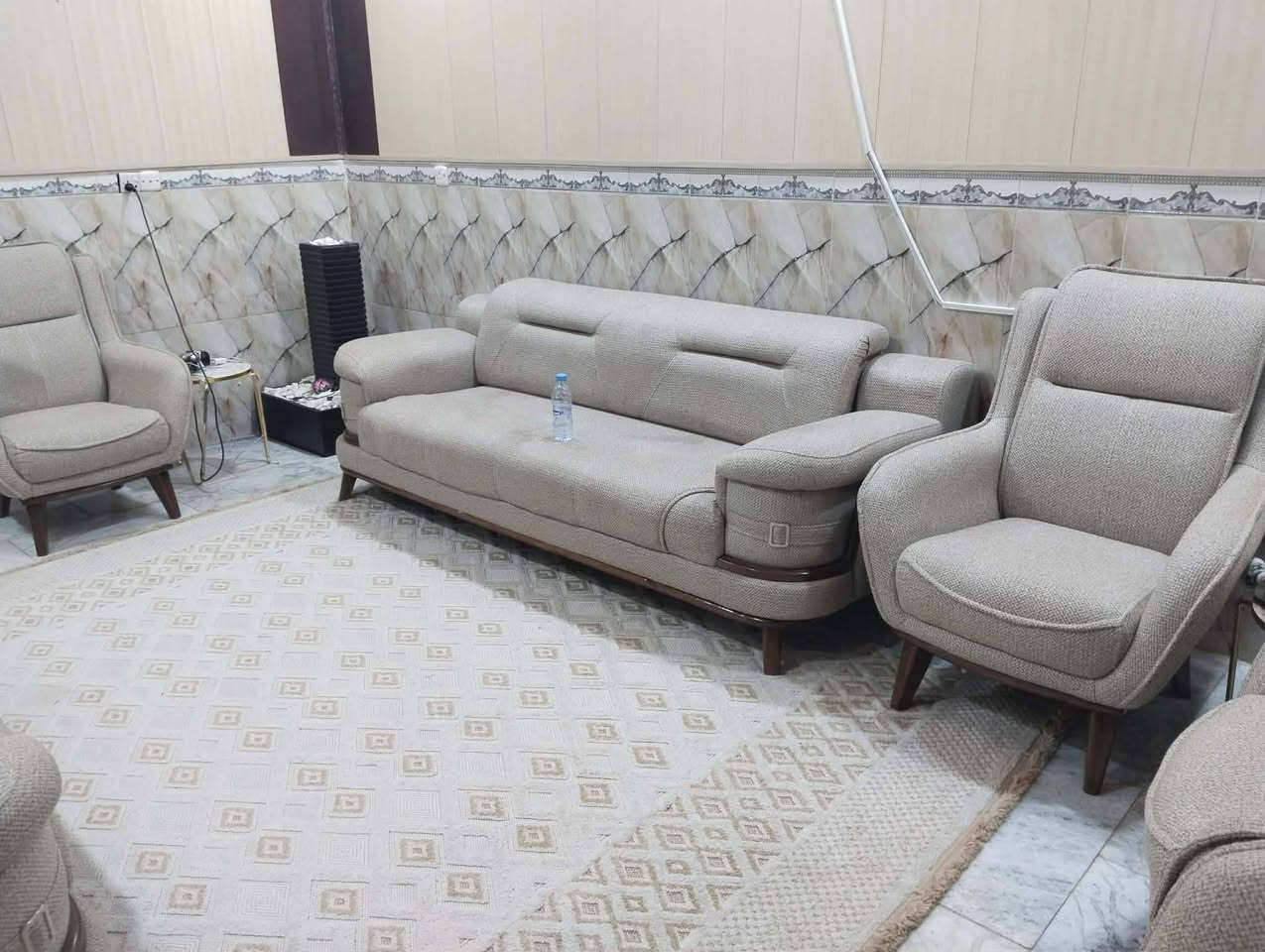 تخم 6 قطع لسعر 850 بي مجال كلش جديد زلغ مابي
 مكان ناصريه حي اور


**إذا كنت صاحب هذا الإعلان وتريد حذفه لأي سبب، رجاءا أرسل رسالة إلى الدعم الفني**