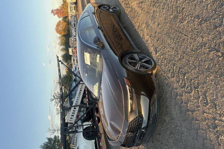 السلام عليكم هوندا اكورد هايبرد 2025 سبورت
ماشيه ٢٤ الف ميل
ايرباك دشبول وستيرن ورجلينات
الجاملغ يرجع بارد والدعاميه يم الفايبر ترجع 

سبورت يعني فول عدا الجلد 
لون اسود
تشتغل وتمشي  سيارة ب عمان   ترهم على أربيل   السعرها ب عمان 175 ابيعه  بل الحره اذا بغداد واصله21.300 بدون تصليح   ترهم كتاب شهداء  بيها مجال ***********
