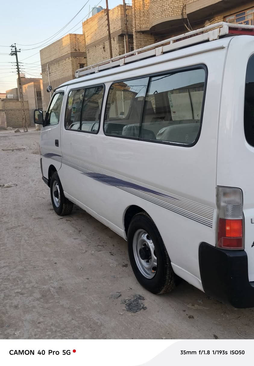 سلام عليكم نيسان مديل 2008 رقم بغداد نكليزي بسمي مكينه وكير واكسن جدد تخم تاير مكان بغداد سعر 105 
***********
