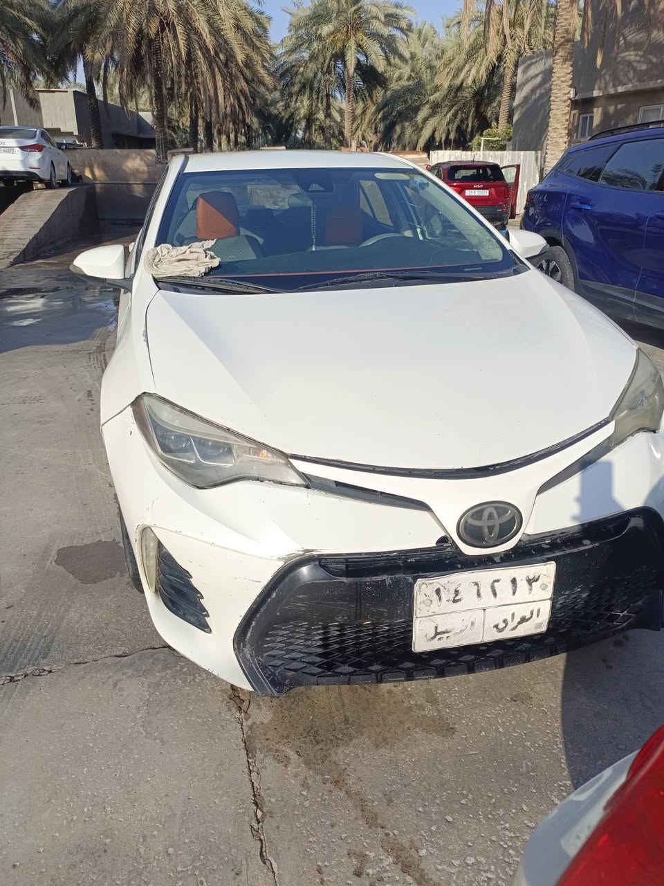 كورلا 2017 SE اربيل سنويه نافذه 2023 حادثها بارد بالبنيد مقدار شبر تحديدا فوق المازده اليمنى وطخه بالدعاميه الخلفيه جهة السايق ايرباك طاگ وصور الحادث موجوده بالمنشور وعندي صارت بيها اماكن بارد موضحه بالصوره اثر طخات فقط وليس حادث السياره ماشيه 154 ميل مواصفات ال SE المعروفه عدا الفتحه تبريد جاهز الرادار موجود بس مامثبته زين لذلك منطي اشاره بالدشبول يحتاج بس تثبيت السعر 130 وبيها مجال 
***********
***********
