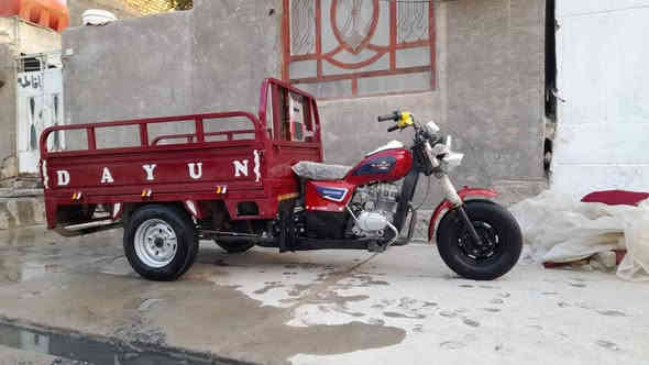 سلام عليكم ستوته للبيع
مديل 2010 
تعمير جديد محرك جديد كلشي بيهاا جديد 
سعرهاا مليون 700 
المكان سوك الشيوخ 
اتصال ***********
مو شراي لاتراسني 🤗
