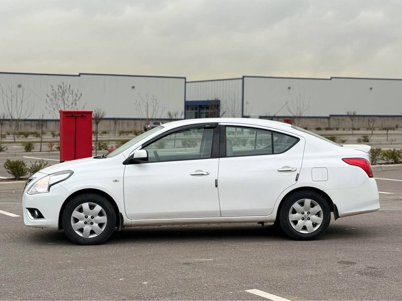 ارخص سعر بالسوق كلووو 💣🔥
Nissan Sunny 2022
نيسان صني ٢٠٢٢ 😍
مواصفات اعتيادية ✨

مكينة ٤سلندر حجم ١.٦لتر تنفس طبيعي❗️
ماشية 117,000 كيلومتر و بحالة ممتازة ⚠️

🛑السيارة بدون صبغ نهائياً بيها تعديل بارد فقط

سيارة رقم دهوك و ب اسمنا شرط التحويل 👍🏻
سعر السيارة فقط (109$) ورقة و بيها مجال للطيبين هم🤩

للاستفسار عن السيارة واتس اب - كورك👇🏻
💙💚***********💙💚 دهوك, العراق
