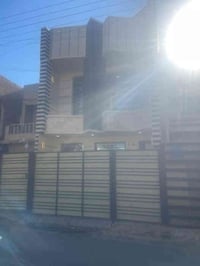 الدار للإيجار حي الجهاد مقابيل مجمع النسيم في الخدمي المساحة 100 متر (...