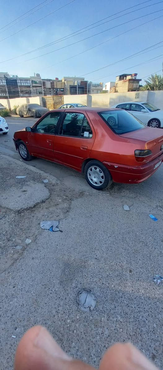 السلام عليكم بيجو فرنسي 306 رقم بغداد دولي مديل 2002 تبريد ثلج تخم تايرات محرك حاويه كهربائيات  السيارة جاهزه سنويتها مجدده لغاية 2029 بسمي تحويل مباشر  السعر 31 ورقه لمراسله الأتصال على الرقم ***********
