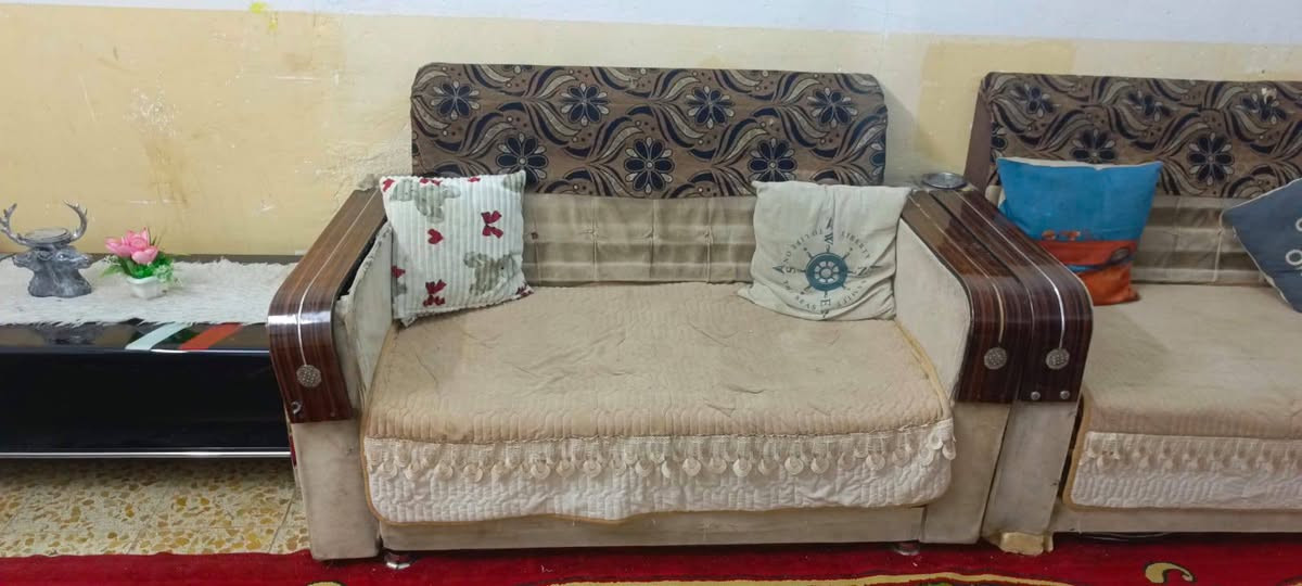 قنفات للبيع نضيفات مكاني الشطره
السعر 150 
***********
