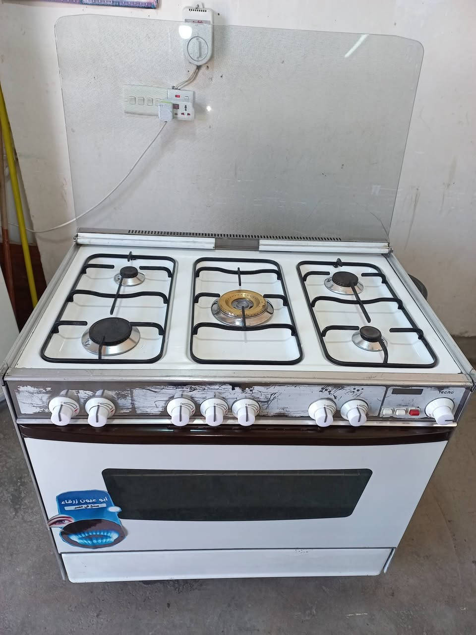 يوجد طباخات مستعملة كريازي وتكنو كاز / تكريت حي العصري مجاور مكوى بغداد / ابو  سناء سعود العزاوي  ***********  واتس اب
