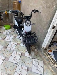 دراجه للبيع نضيفه كلش  السعر 350 بغداد الغزاليه 07700361708