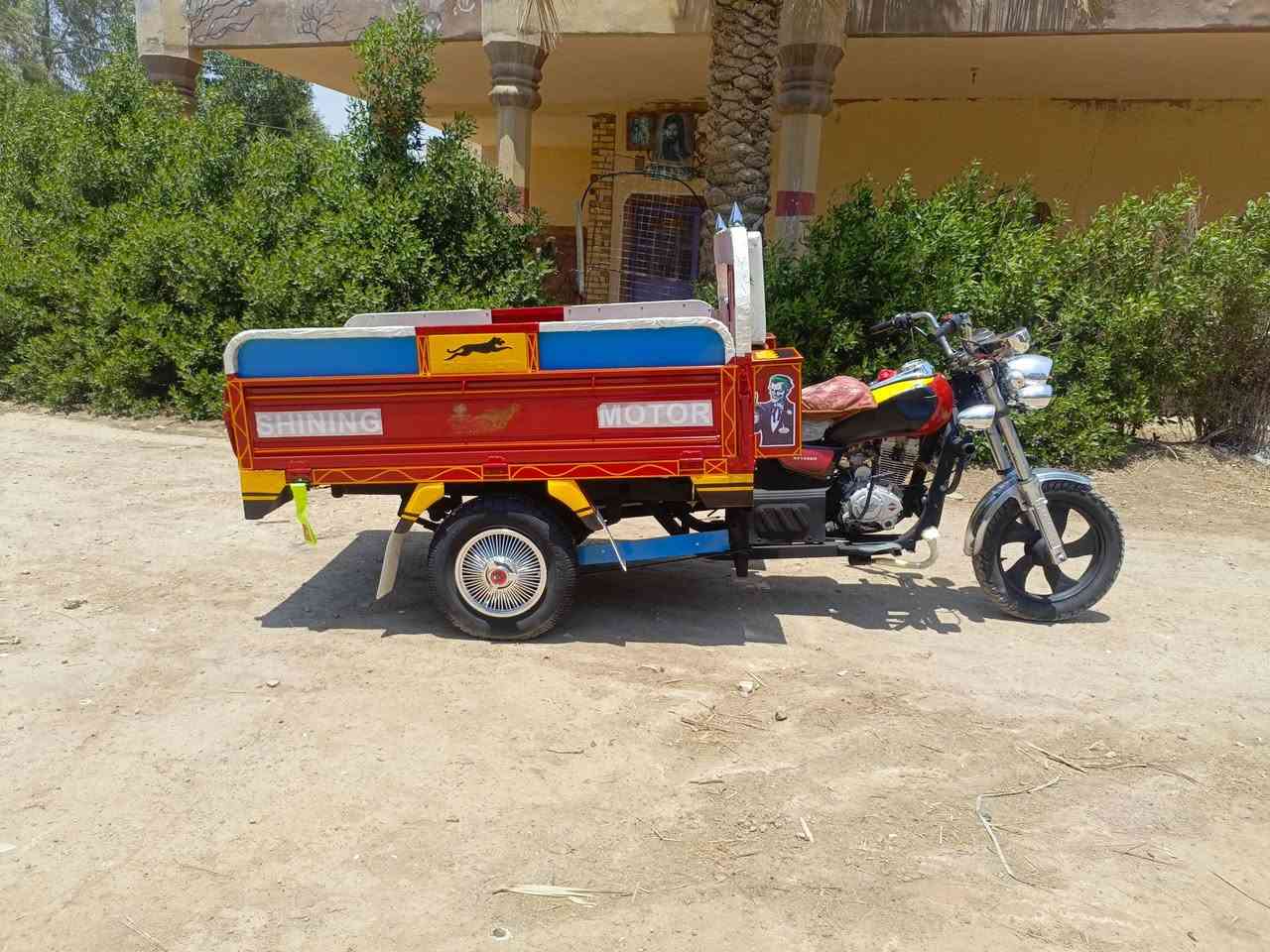 موديل 16محرك 24مكفوله كفاله عامه مابيهه اي نقص نضافته شوفت عينك كهربائيات كلهه جديده تخم جدد مال جناي مامتعوبه مكان الحله شوملي سعر 1300وبيهه مجال ‏‪***********‬‏
