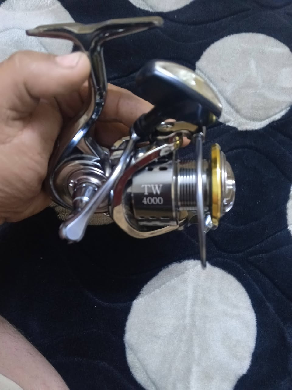 يا الله مكينة حجم 4تالاف من شركت اس اكج يدة حديد اكلاص حديد سعر المكينة 20الف عنوان  بغداد الدورة شارع ستين رقمي *********** يوجد خدمة توصيل الجميع المحافضات 5تالاف الحجز ولاتصال على الواتساب او على الخاص
