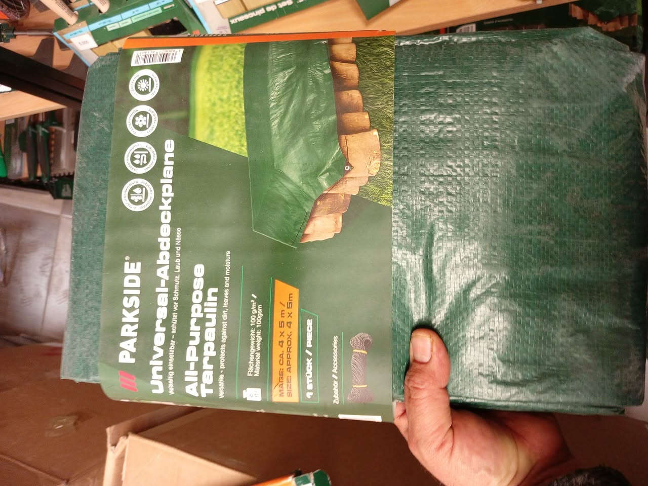 قطعة 4 * 5 جادر مطري لعدة استخدامات
تكدر تفرشها تحت الخيمة لحمايتها من وسخ وشكد 
مامستخدم 
سعر 15 الف 
توصيل 5 
#every


**إذا كنت صاحب هذا الإعلان وتريد حذفه لأي سبب، رجاءا أرسل رسالة إلى الدعم الفني**