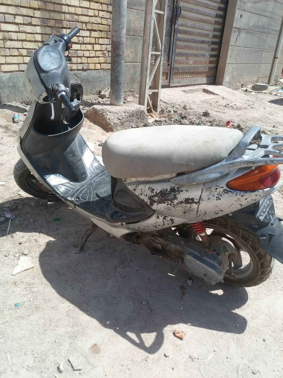 اكزز للبيع نضيفه هندر واحد مكينه جديده توني شاده سعر 150عوزه بس كفرات اب 25لف


**إذا كنت صاحب هذا الإعلان وتريد حذفه لأي سبب، رجاءا أرسل رسالة إلى الدعم الفني**