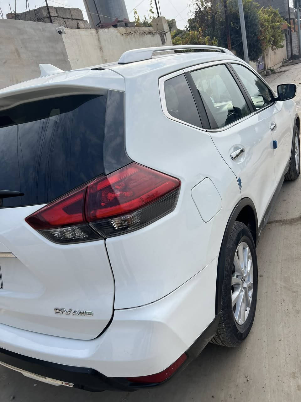 نيسان روج 

موديل 2018 
رقم نينوى 

محرك ٤ حجم 2500
 
ماشي ٦٦ 

الضرر بابين يبين بدون دواخل بل صور  

المواصفات  /تشغيل عن بوعد / بصمه /صندوق كهربلا / كشن سائق كهربلاء/ الاتنين كشن تدفيه / حساسات و رادار خلفي و امامي 

نظام ايكو .سبورت .مانع انزلاق 

تخم تاير جديد 

السعر 167 بي مجال 

اتصال 📞 على صاحب رقم. ***********
 
عنوان  (موصل الرشديه )
