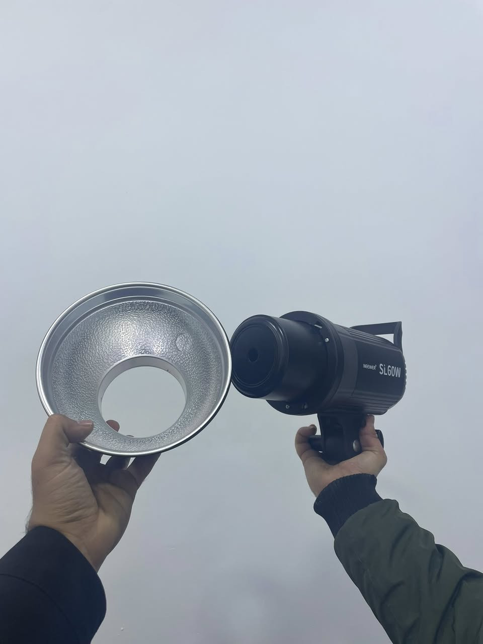 لۆك ئیشی نه‌كردووه‌ سعر ١٠٠هه‌زار ***********
