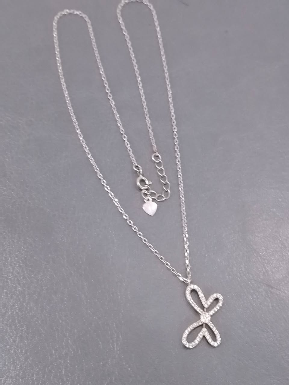 مداليه عنقيه مع سوار 7عيون فضه 925 بسعر 30 الف 
مداليه فراشه فضه بسعر 25 الف


**إذا كنت صاحب هذا الإعلان وتريد حذفه لأي سبب، رجاءا أرسل رسالة إلى الدعم الفني**