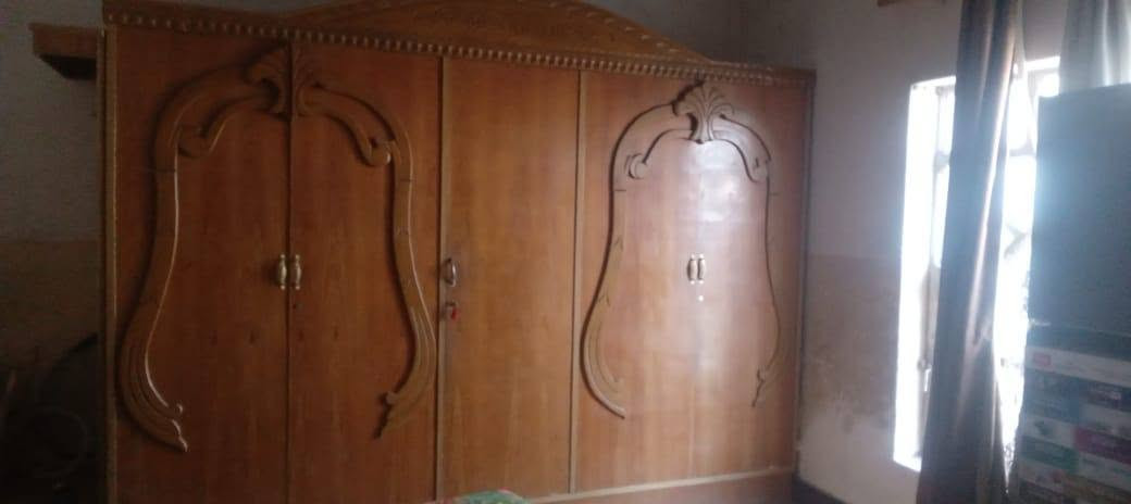 داخل صاج خارج صاج غرفه تكمه قيمها بما يرضي الله مسويها مليون ونص مكان بغداد المحموديه


**إذا كنت صاحب هذا الإعلان وتريد حذفه لأي سبب، رجاءا أرسل رسالة إلى الدعم الفني**