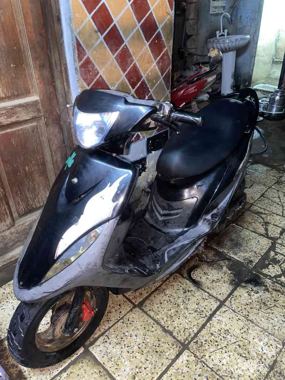 ماكس عدله رمبه 
مكينه بل كارتون 
كهربايات كامله
تايرات جدددد
سلف وهندر بكل وكت
شلعه معدل 
صالنصه مال مضلع حديث 
للبيع سعر ٦٠٠ وبيها مجال 
بغداد الطارميه


**إذا كنت صاحب هذا الإعلان وتريد حذفه لأي سبب، رجاءا أرسل رسالة إلى الدعم الفني**