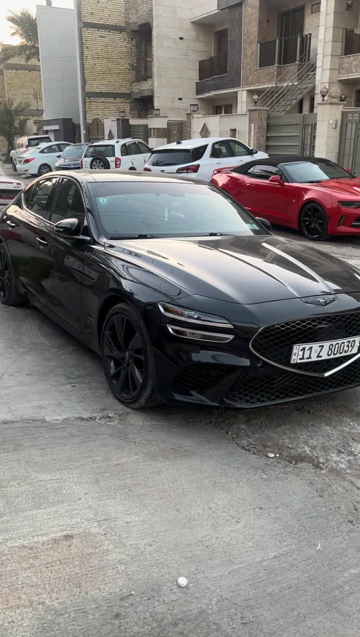 سلام عليكم (g70 3,3T) 2023 بلاك ادشن سته سلندر ماشية 18 الف ميل للبيع
السيارة  قطعه وحده الضرر فقط جاملغ خلفي
السيارة نظيفة حيل بدون ايرباك ايرباكات سليمة 
🔹سته سلندر تون تيربو
🔹 بلاك ادشن 
🔹دفع رباعي AWD
🔹كشنات تدفئة تبريد
🔹 بنوراما 
🔹الداخل سبورت حزام احمر 
🔹وضعيات قيادة كلها موجوده لحد sport+
🔹كشنات كهرباء و وضعيتن للخزن 
🔹 شحن لاسلكي 
🔹ترحيب مري
🔹و بيها تعديل شوت رياضية من BMS سعرهن بلموقع 400$ لون ازرق صاروخ السيارة ما شاء الله

🔹السعرر (268$) و بيها مجال بسيط مكان السيارة بغداد شارع فلسطين ***********
